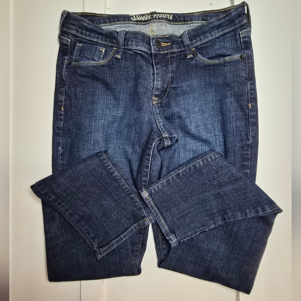Old Navy Women’s Dark Blue Boot Cut Jeans - Picture 3 of 11